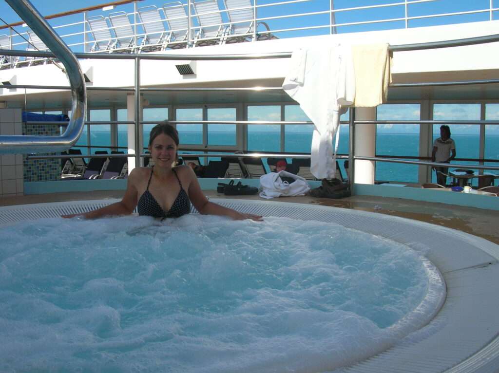 hot tub on Alaskan cruise